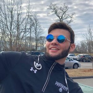 Meet your Posher, Kyle